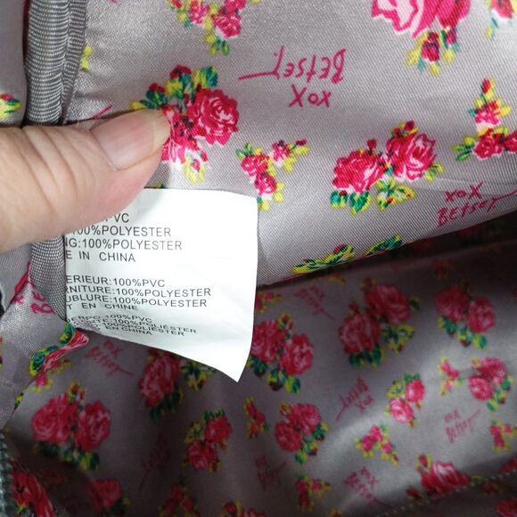 Betsey Johnson Panda Face Weekender Bag Black White Quilted Heart Travel Tote - Picture 9 of 16